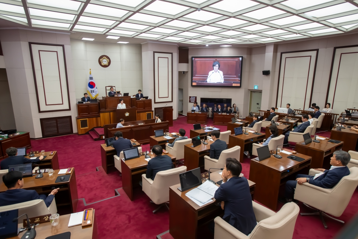 20230914-021[_P7U0770-제270회 임시회 제2차 본회의시 이명희 의원 5분 자유발언.JPG