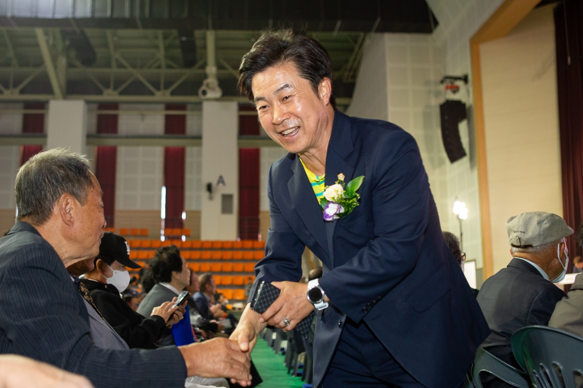 20231013-003[_P7U3651-제27회 노인의 날 기념식.JPG