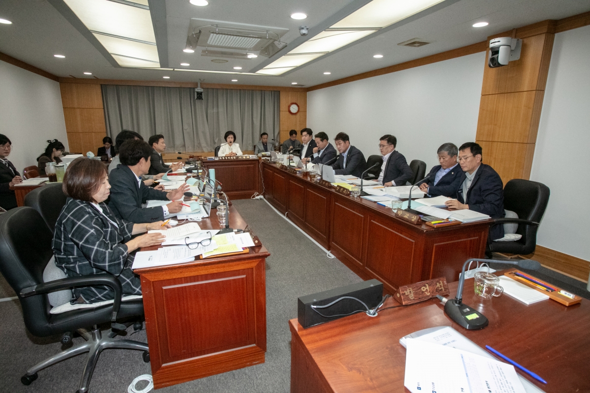 20231017-011[IMG_6943-제271회 임시회 기획행정위원회 조례안 심사활동.jpg