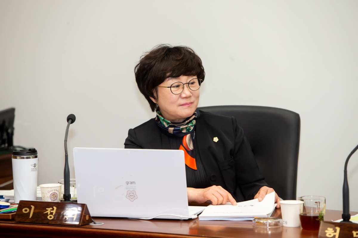 20231017-065[_P7U4452-제271회 임시회 산업건설위원회 조례안 심사활동.JPG