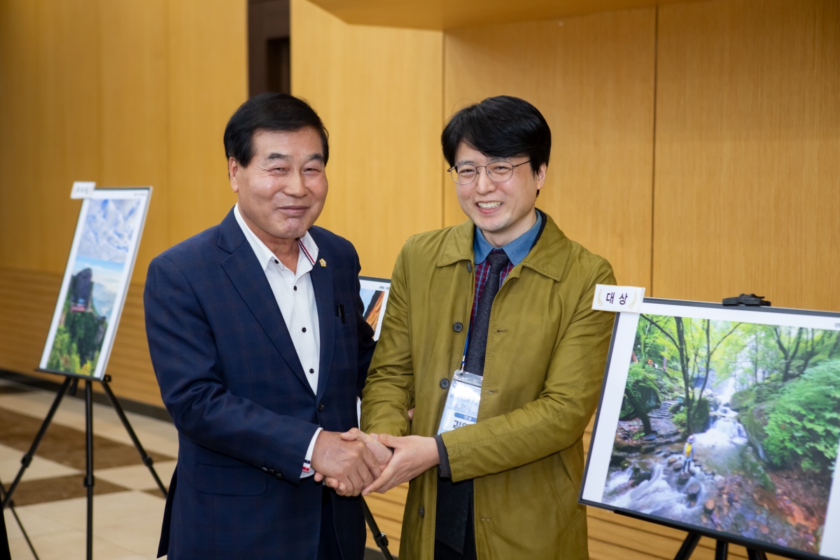 20231020-019[_P7U4676-갤럭시로 보는세상 포토콘테스트 시상식.jpg