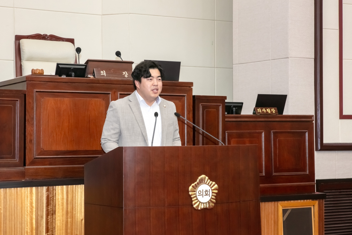 20231031-031[IMG_7676-의원연구단체 청인심 최종간담회.jpg