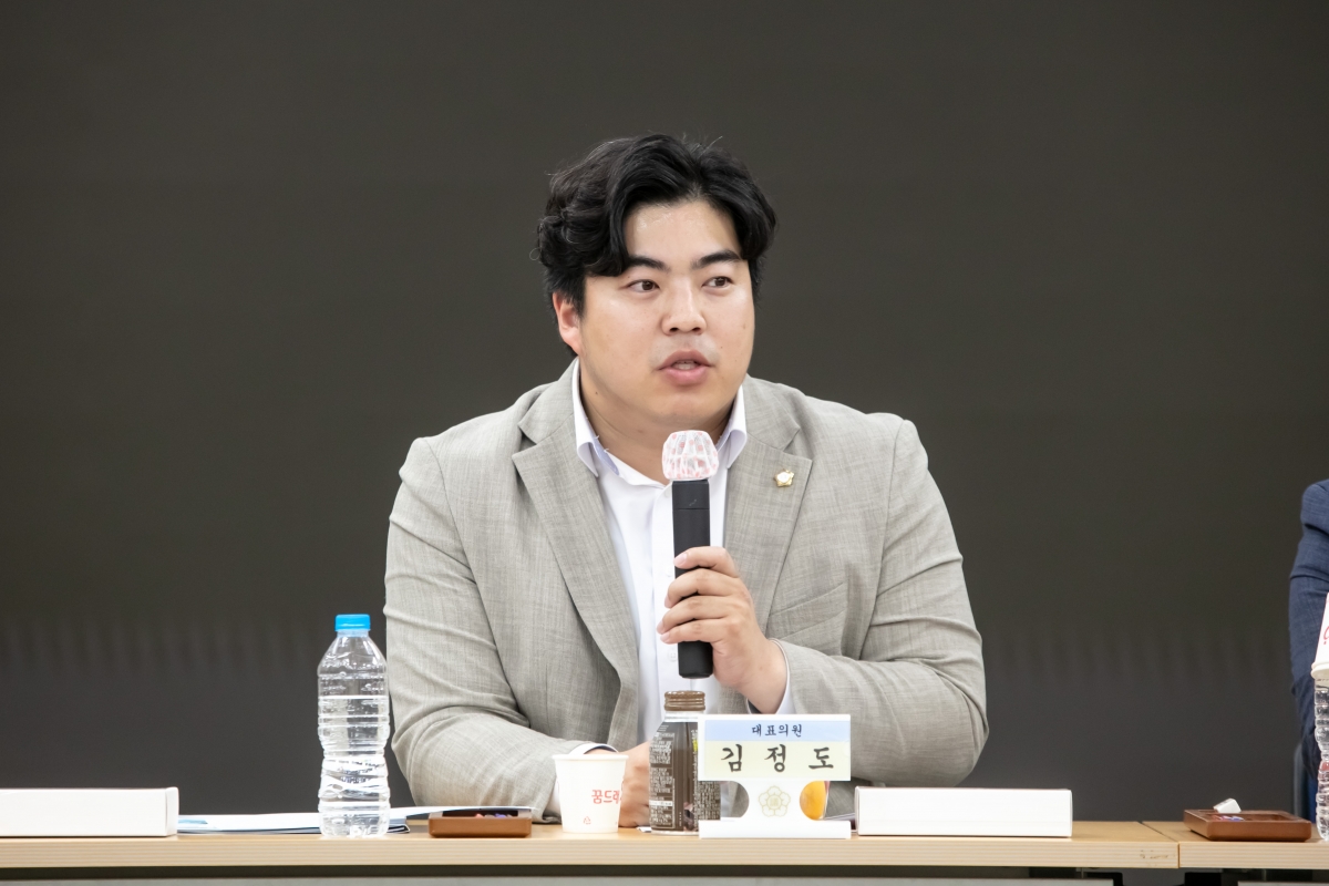 20231031-061[IMG_7760-의원연구단체 청인심 최종간담회.jpg
