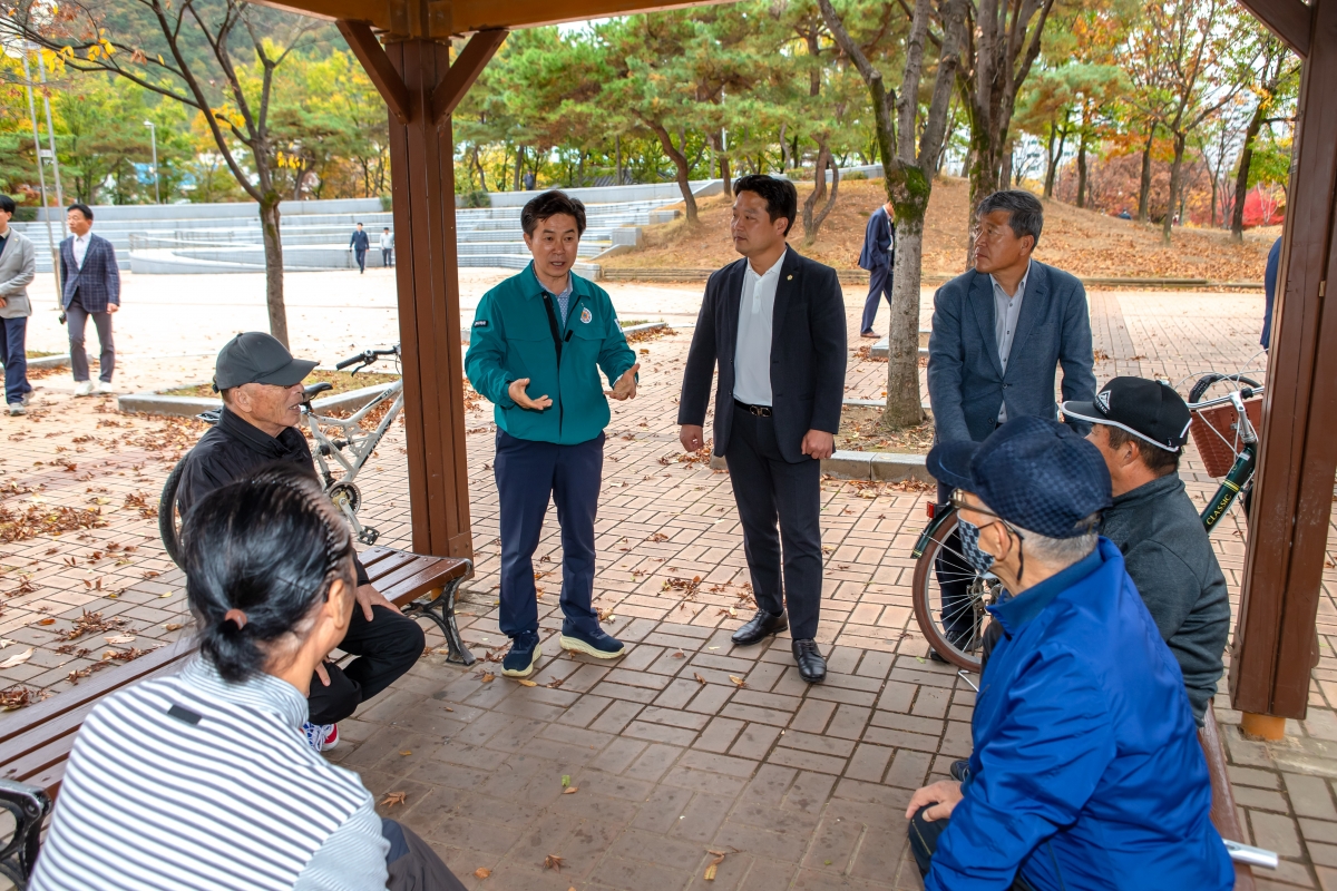 20231106-022[_P7U7947-신공항이전지원특별위원회 소음실사를 위한 대구광역시 북구 함지근린공원 현장 방문.jpg
