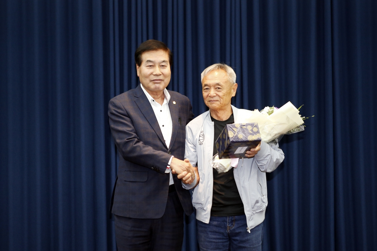 20231020-089[_P7U5009 복사-왕산 허위 선생 후손 초청 환영 만찬.jpg