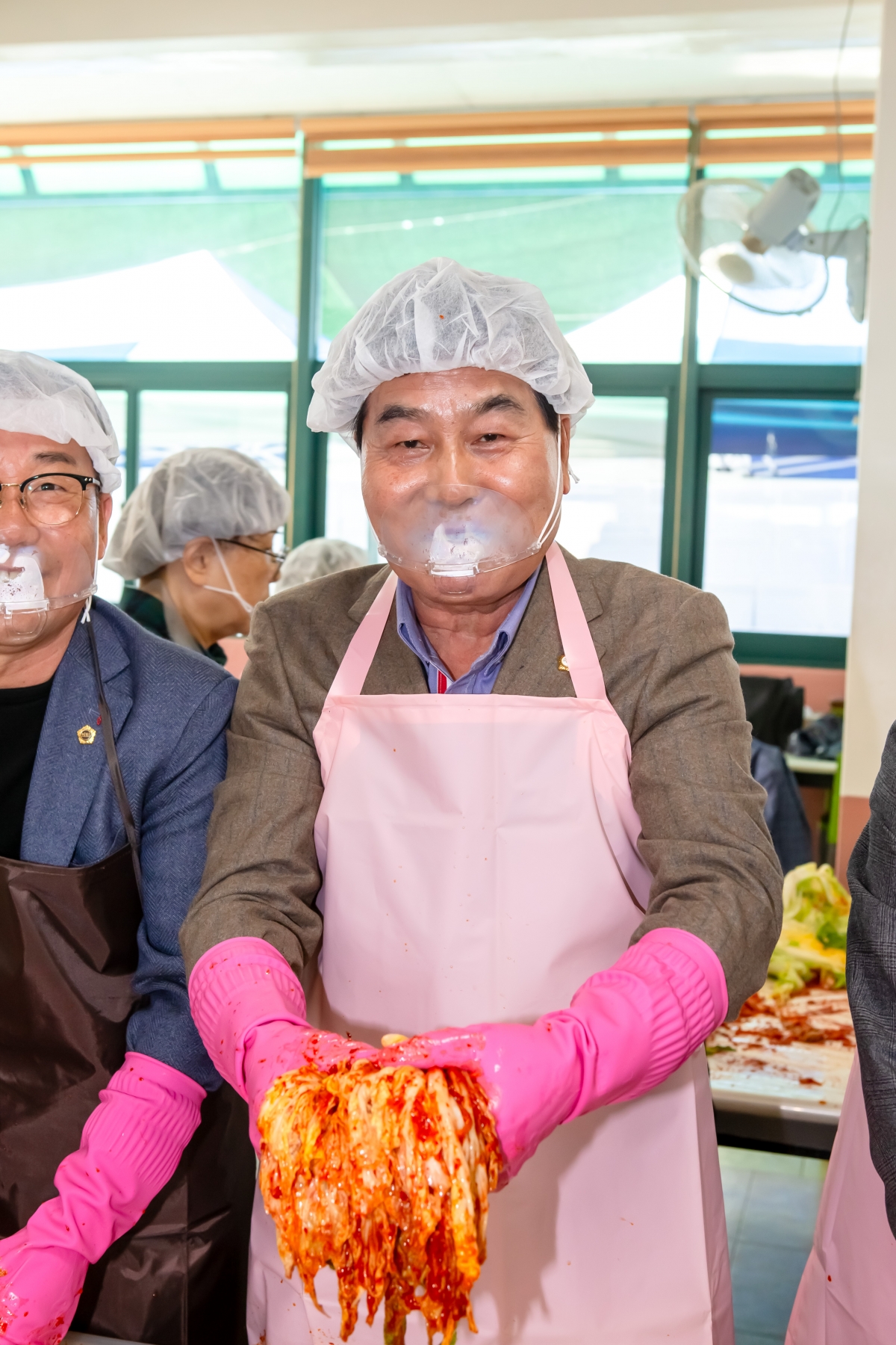 20231031-014[_P7U7065-2023 상모교회 사랑의 김치나누기.jpg