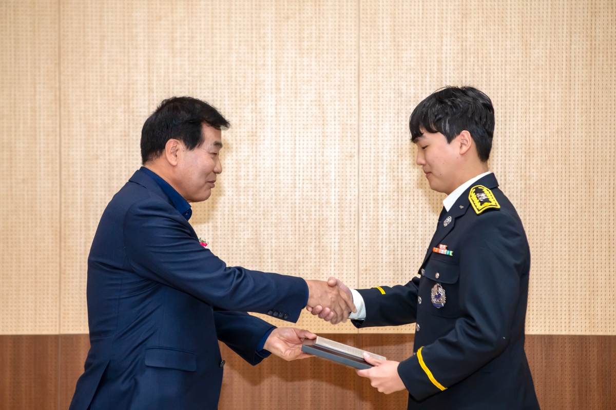 20231109-022[_P7U8096-제61주년 소방의 날 기념식.jpg