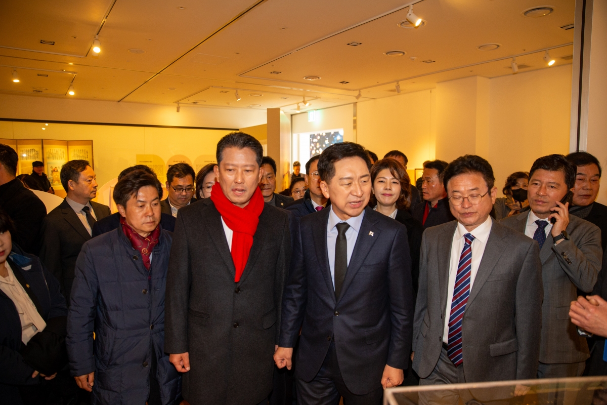 20231114-055[_P7U8704-박정희대통령 탄신 106돌 문화행사.jpg