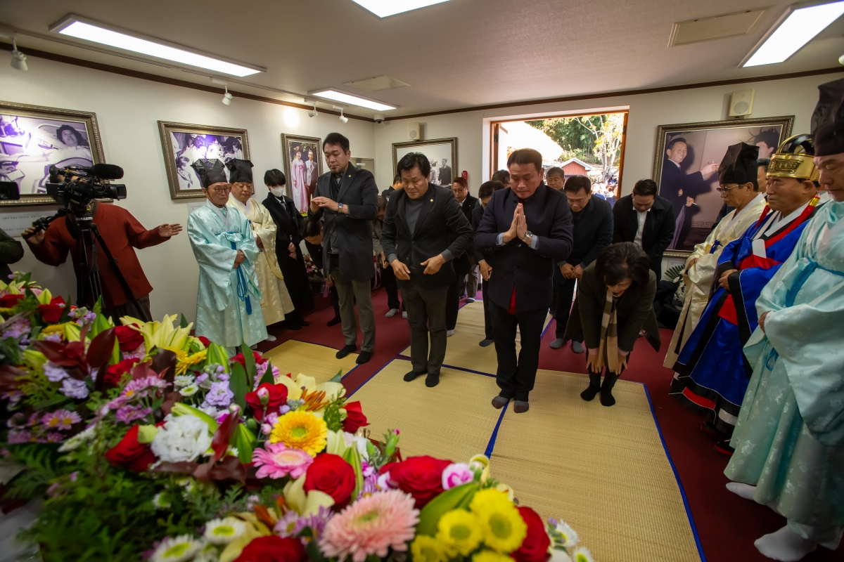 20231114-026[_P7U8590-박정희대통령 탄신 106돌 문화행사.jpg