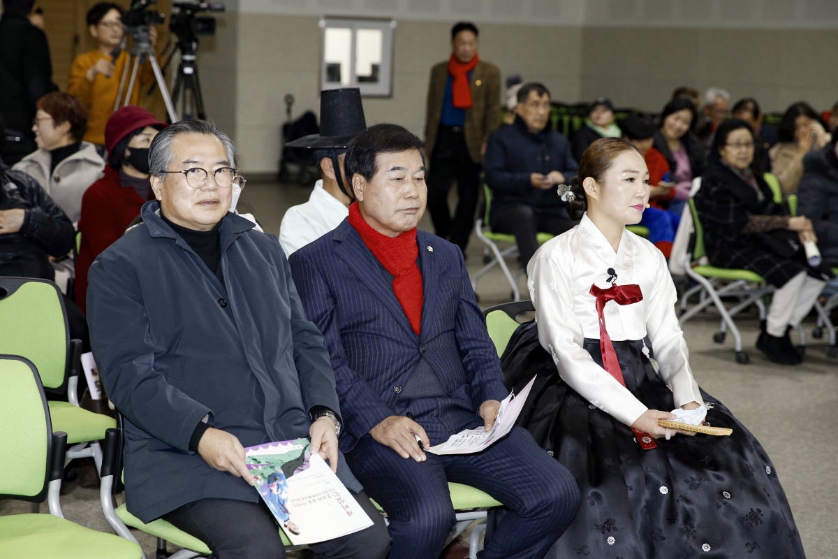 20231125-023[_P7U0572 복사-이소정 다섯번째 완창판소리 재미있는 흥보와 놀부 이야기.jpg