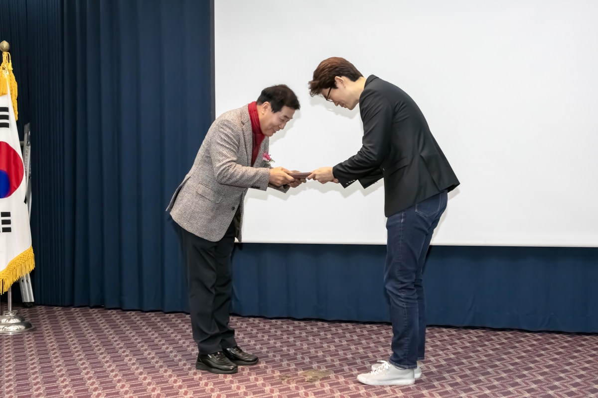 20231201-073[IMG_8612-구미 디지털트윈 및 AI산업 세미나.jpg