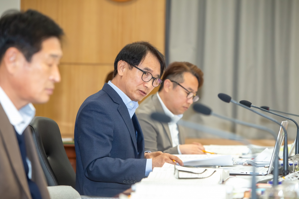 20231204-010[_P7U1847-제272회 제2차 정례회 산업건설위원회 소관 2024년도 예산안 및 기금운용계획안 예비심사 활동.jpg