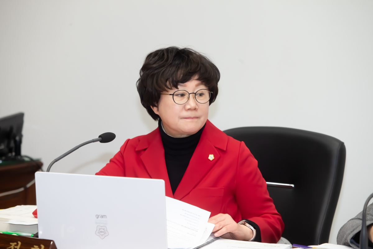 20231129-038[_P7U1257-제272회 제2차 정례회 산업건설위원회 소관 2024년도 예산안 및 기금운용계획안 예비심사 활동.jpg