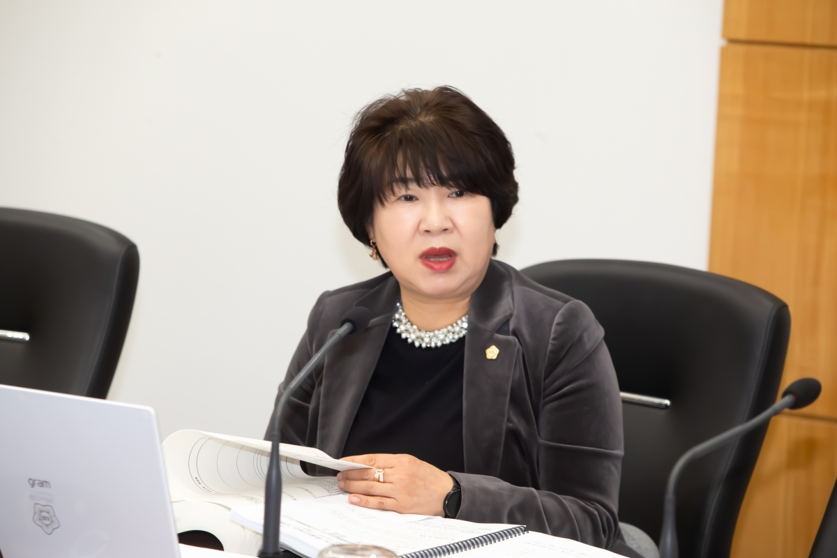 20231130-013[_P7U1416-제272회 제2차 정례회 산업건설위원회 소관 2024년도 예산안 및 기금운용계획안 예비심사 활동.jpg
