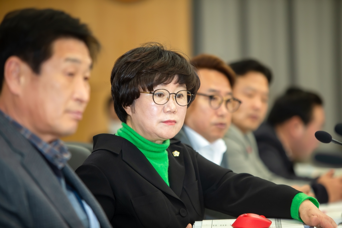 20231207-022[_P7U2265-제272회 제2차 정례회시 예산결산특별위원회 2024년도 예산안 및 기금운용계획안 심사 활동.jpg