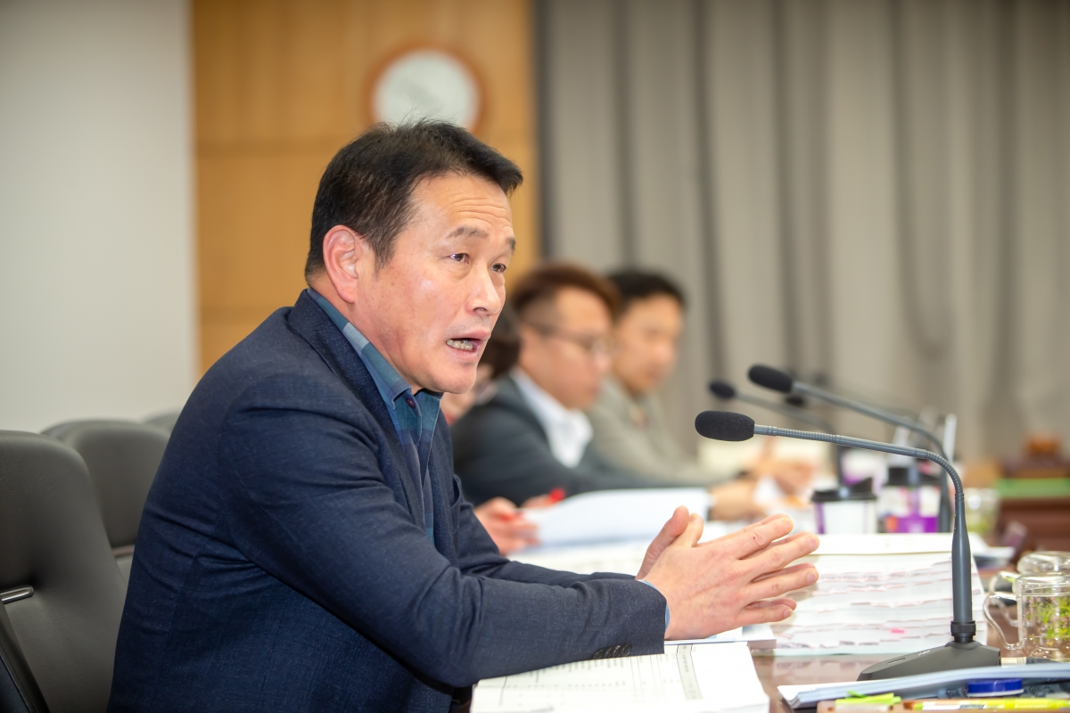 20231207-012[_P7U2259-제272회 제2차 정례회시 예산결산특별위원회 2024년도 예산안 및 기금운용계획안 심사 활동.jpg