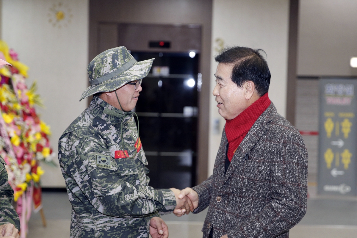 20231208-019[_P7U2568-1-해병대 구미시전우회 해병인의 밤.jpg
