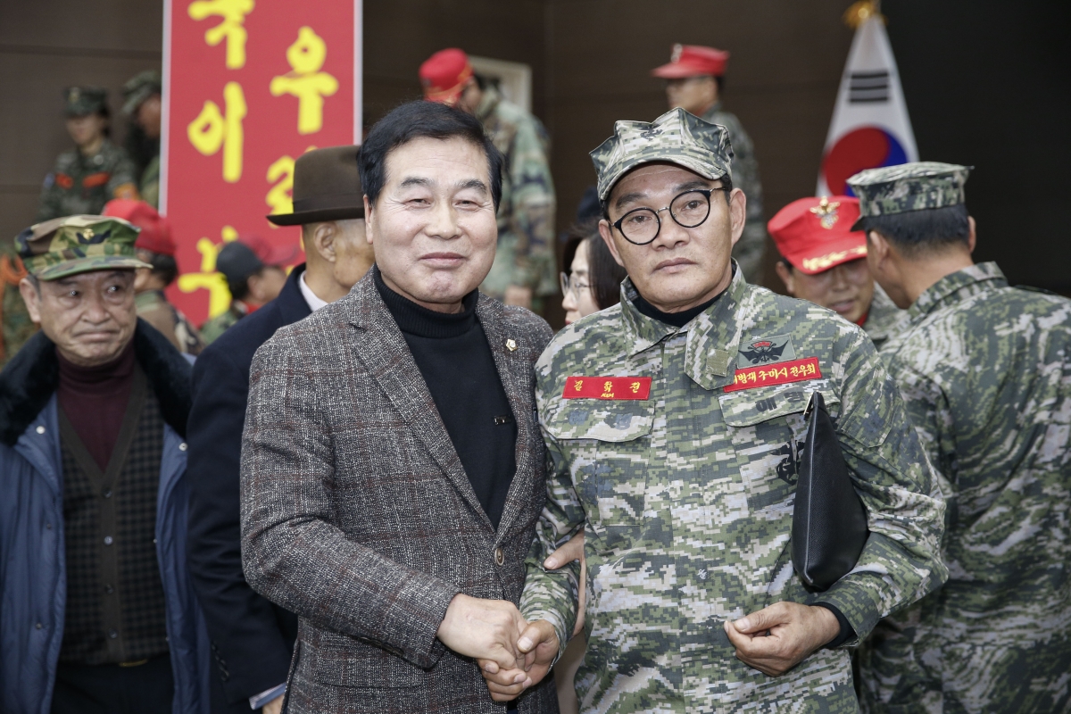20231208-039[_P7U2630-1-해병대 구미시전우회 해병인의 밤.jpg