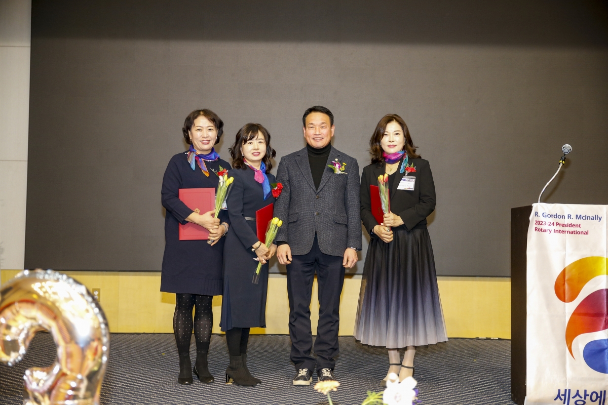 20231219-040[_P7U3618-2-구미장리로타리클럽 창립30주년 기념식.jpg