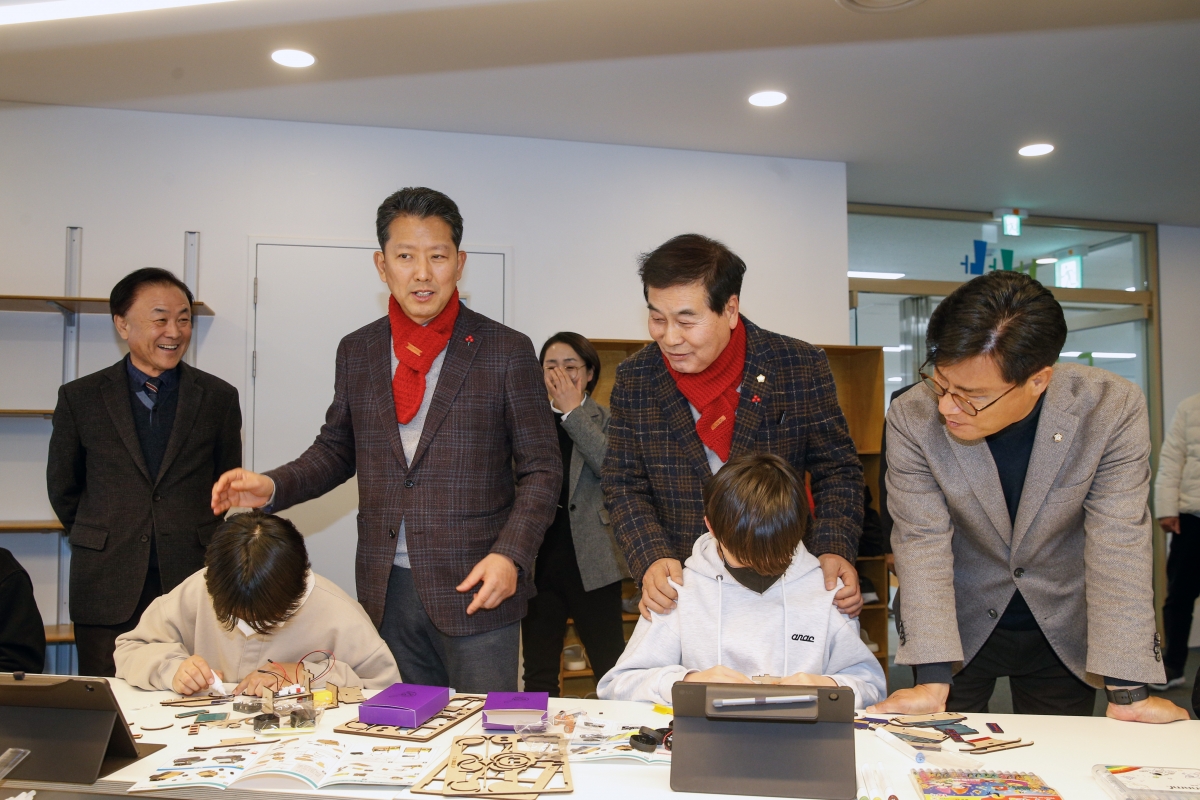 20231222-039[_P7U7850-구미시 강동청소년문화의집 개관식.jpg
