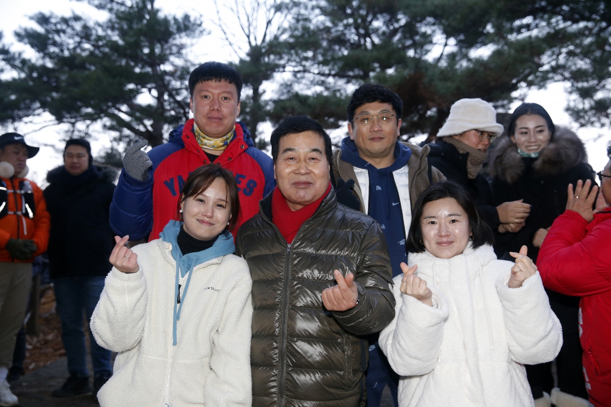 20240101-112[_P7U8723 복사-2024년 천생산 해맞이 및 시민 안녕기원제.jpg