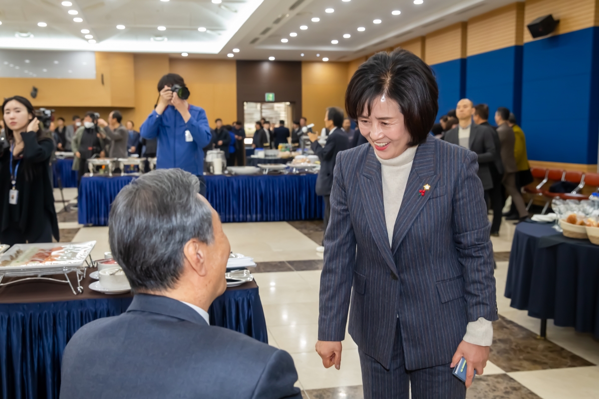 20240103-104[_P7U9151-2024년 구미상공회의소 신년 인사회.jpg