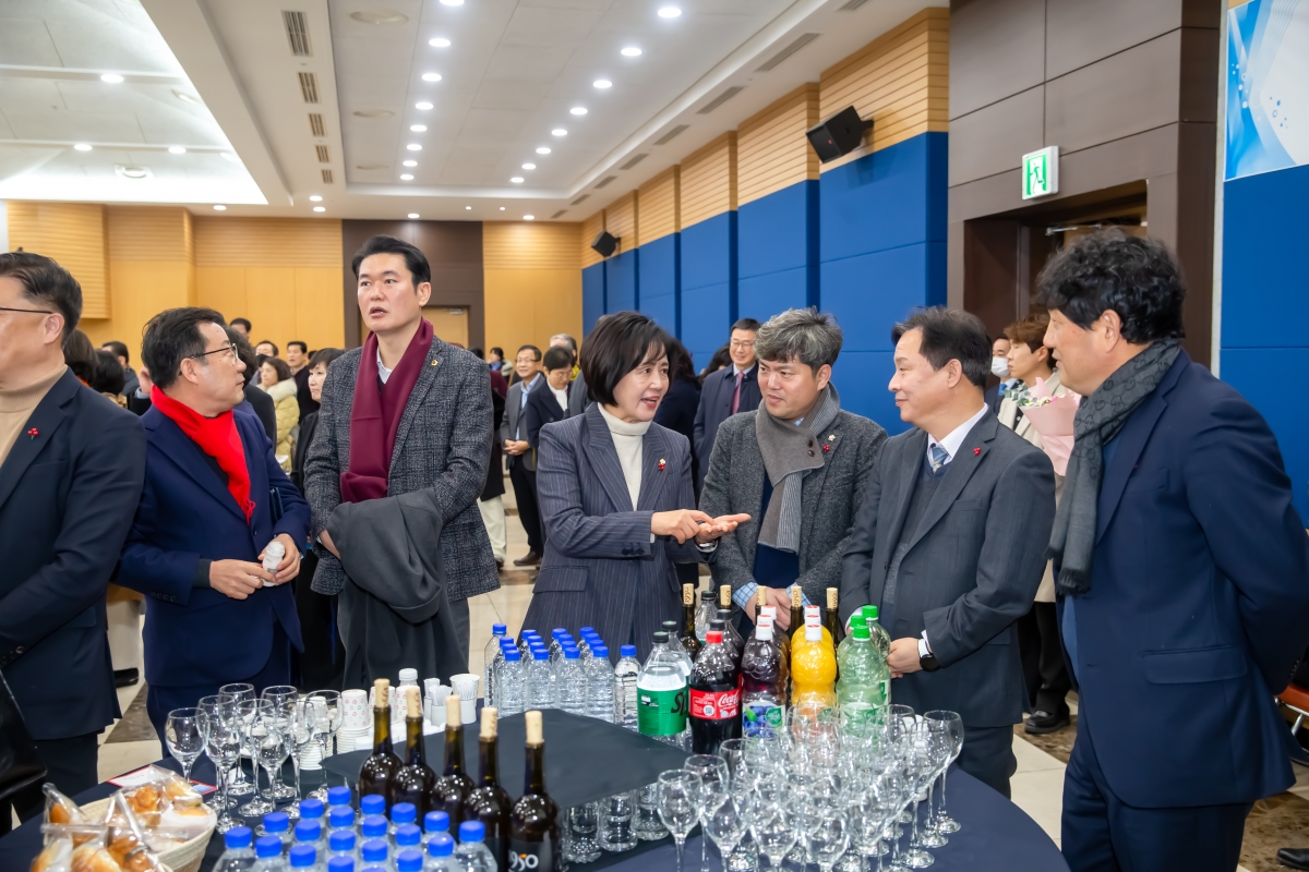 20240103-110[_P7U9170-2024년 구미상공회의소 신년 인사회.jpg