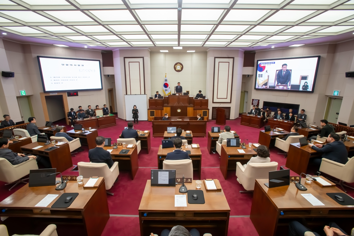 20240116-011[_P7U9448-제273회 임시회 제1차 본회의시 장세구 부의장 회의주재.jpg