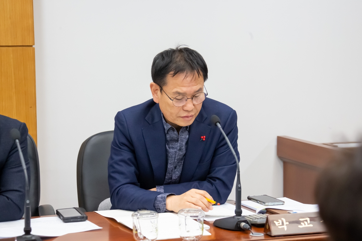 20240117-010[_P7U9495-제273회 임시회 기획행정위원회조례안 심사 활동.jpg