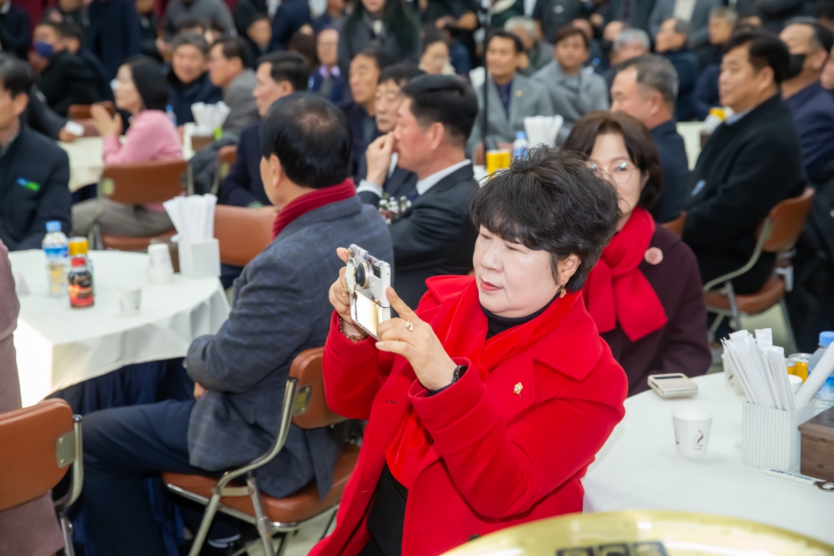20240125-009[_P7U0502-한국후계농업경영인 구미시연합회 회장단 이취임식.jpg