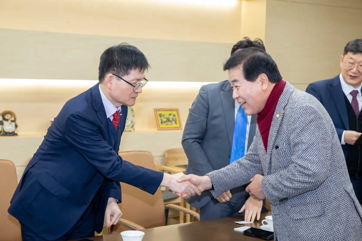 20240129-001[_P7U0726-경상북도 구미시 연구기관 반도체 특화단지 조성 MOU 체결.jpg