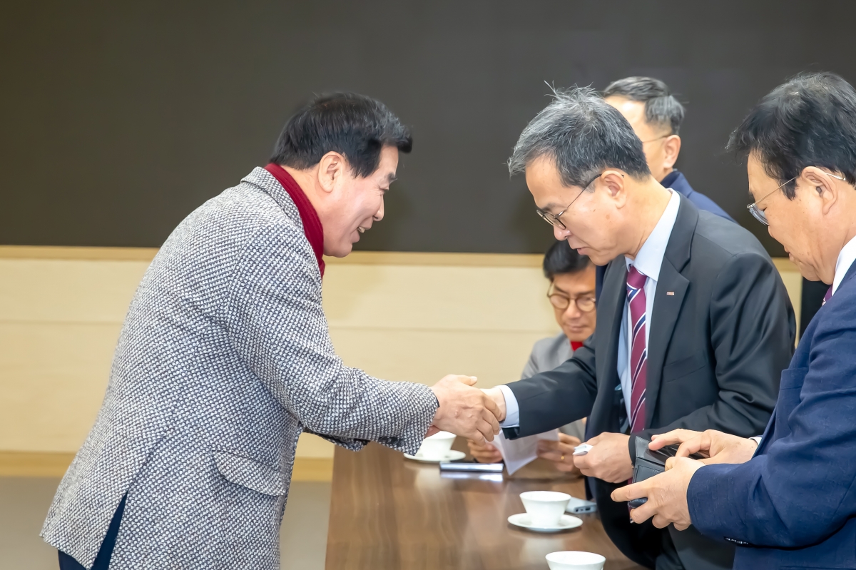 20240129-004[_P7U0731-경상북도 구미시 연구기관 반도체 특화단지 조성 MOU 체결.jpg