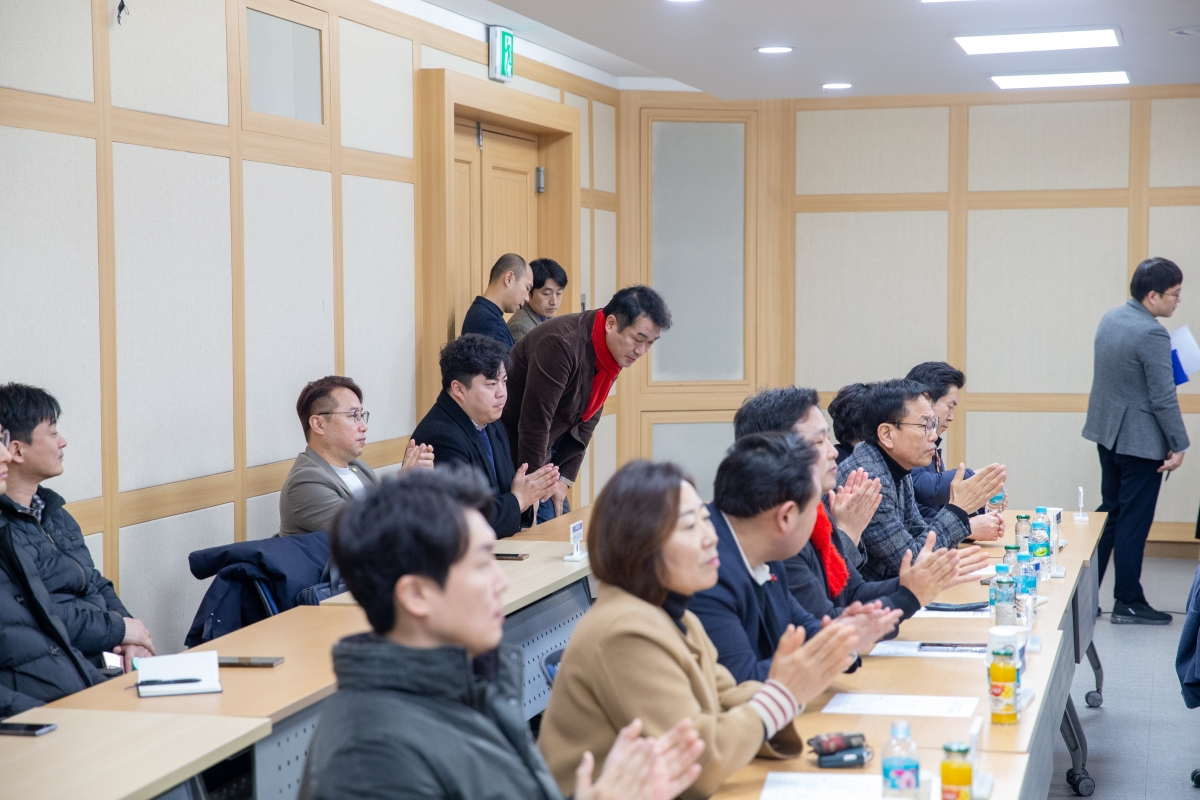 20240129-011[_P7U0753-경상북도 구미시 연구기관 반도체 특화단지 조성 MOU 체결.jpg