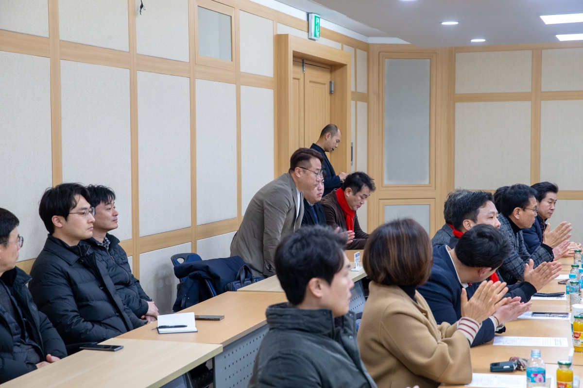 20240129-012[_P7U0754-경상북도 구미시 연구기관 반도체 특화단지 조성 MOU 체결.jpg