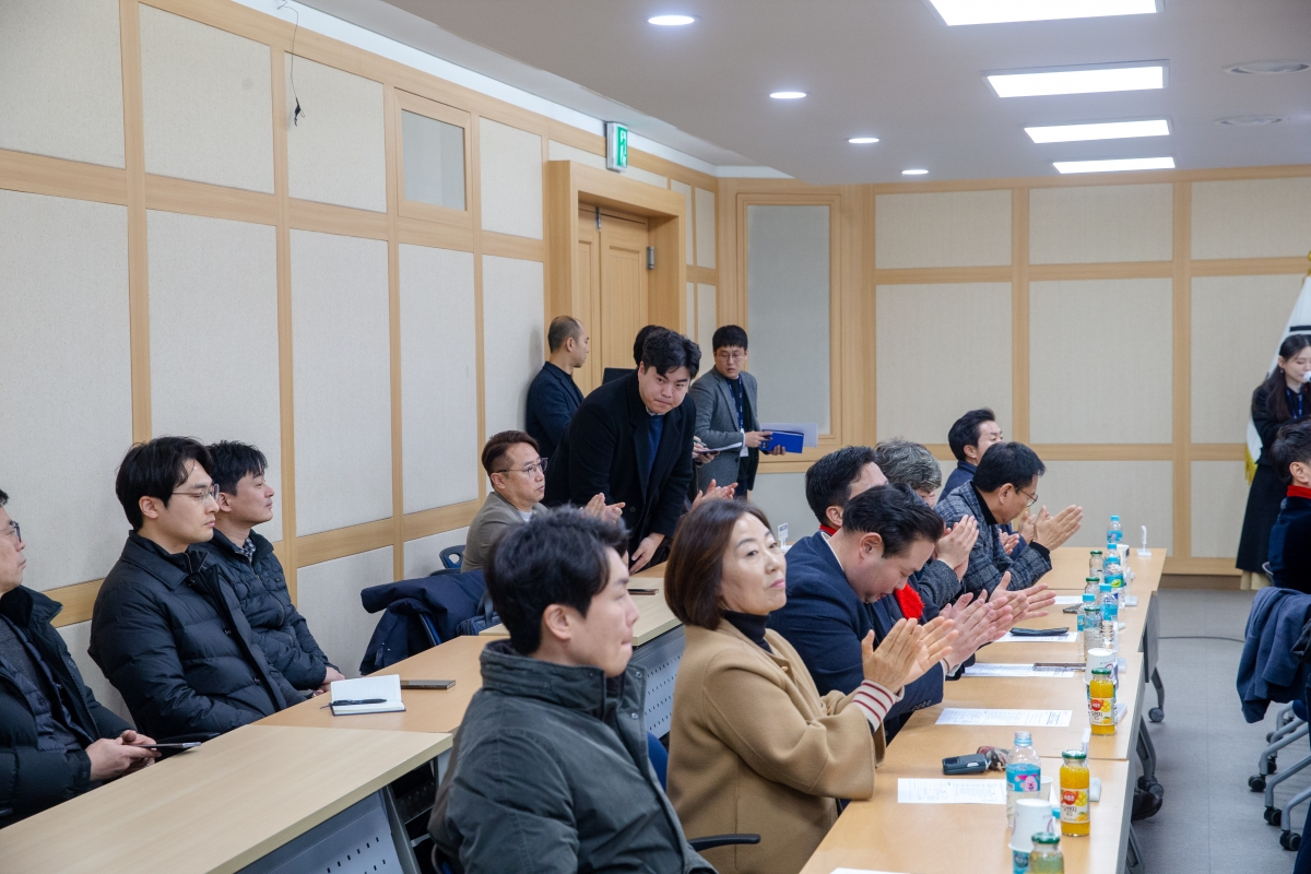 20240129-017[_P7U0767-경상북도 구미시 연구기관 반도체 특화단지 조성 MOU 체결.jpg