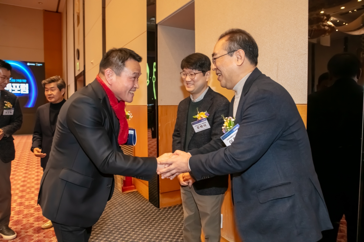 20240207-100[IMG_9583-금오공대 지산학 협력 모델구축 업무협약식.jpg