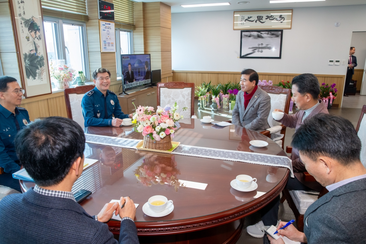 20240208-017[_P7U1446-설맞이 구미경찰서 방문 격려.jpg