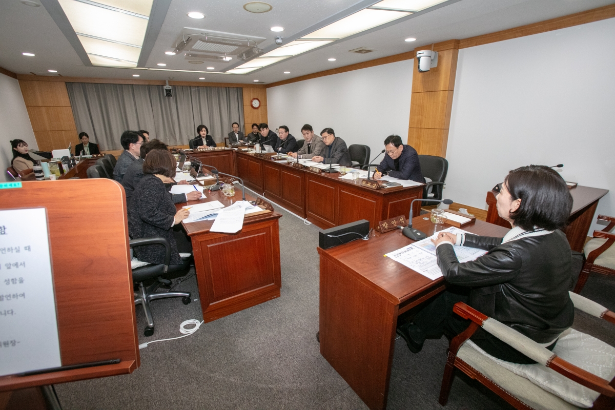 20240305-043[IMG_0222-제274회 임시회 기획행정위원회 조례안 심사활동.jpg