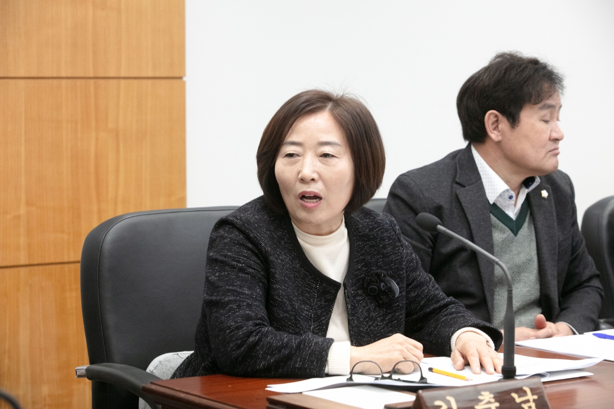 20240305-051[IMG_0262-제274회 임시회 기획행정위원회 조례안 심사활동.jpg