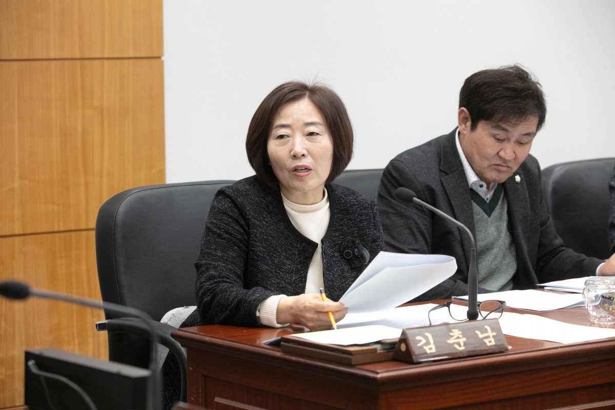 20240305-058[IMG_0291-제274회 임시회 기획행정위원회 조례안 심사활동.jpg
