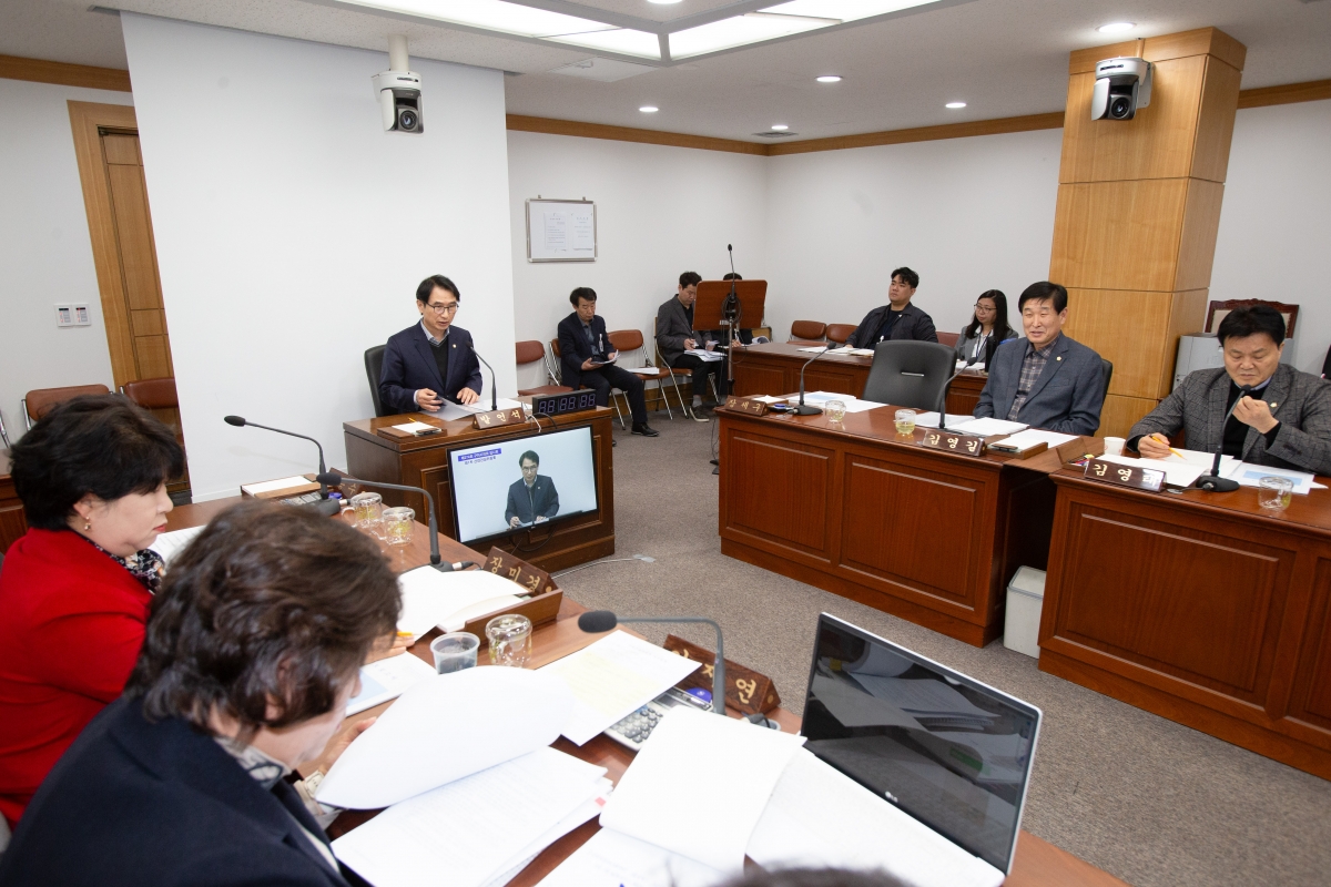 20240306-006[_P7U3630-제274회 임시회 산업건설위원회 조례안 심사활동.jpg