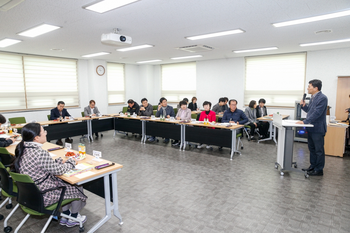 20240305-073[_P7U3363-1-제274회 임시회 산업건설위원회 농업기술센터 현장방문.jpg