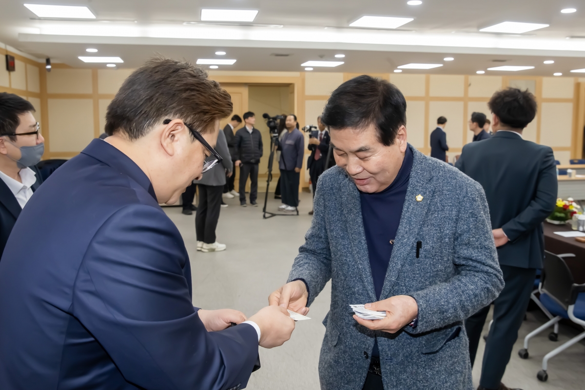 20240319-048[_P7U4548-지오에이 라씨 케이디에스피 구미 강소기업 합동 투자양해각서 체결식.jpg