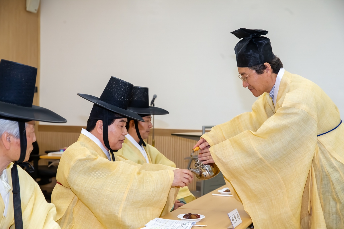 20240402-024[_P7U5388-왕산 허위 선생 춘계 향사.jpg