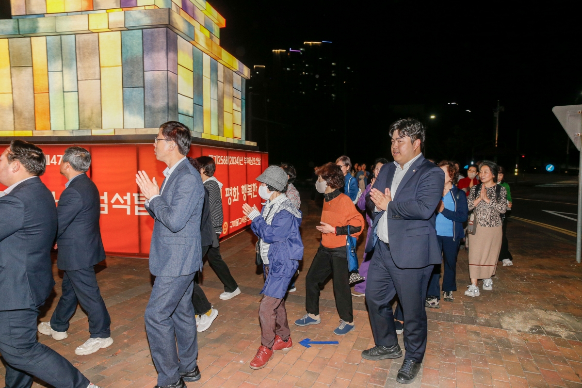 20240412-041[_P7U5826-1-불기 2568년 부처님 오신 날 봉축탑 점등식.jpg