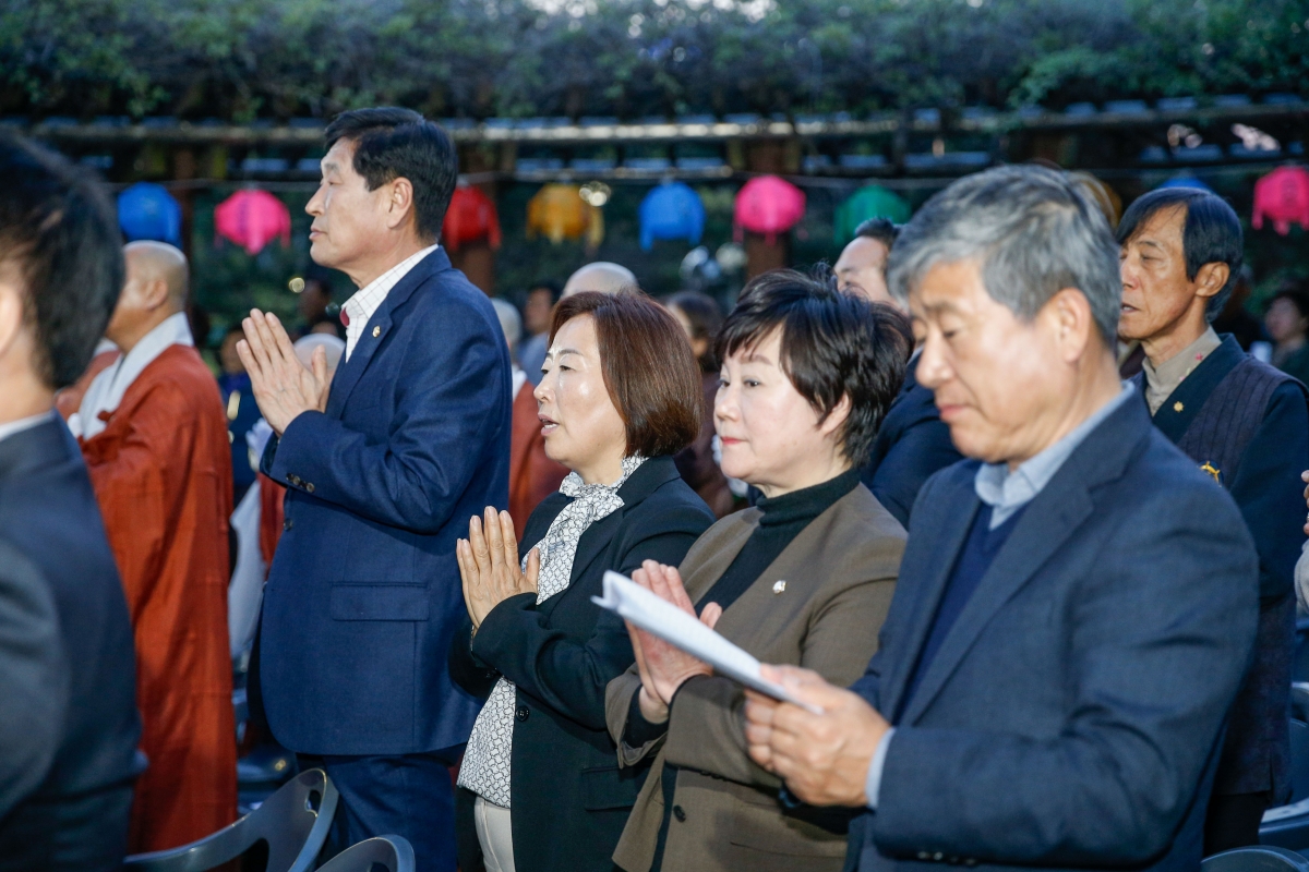 20240412-010[_P7U5733-1-불기 2568년 부처님 오신 날 봉축탑 점등식.jpg