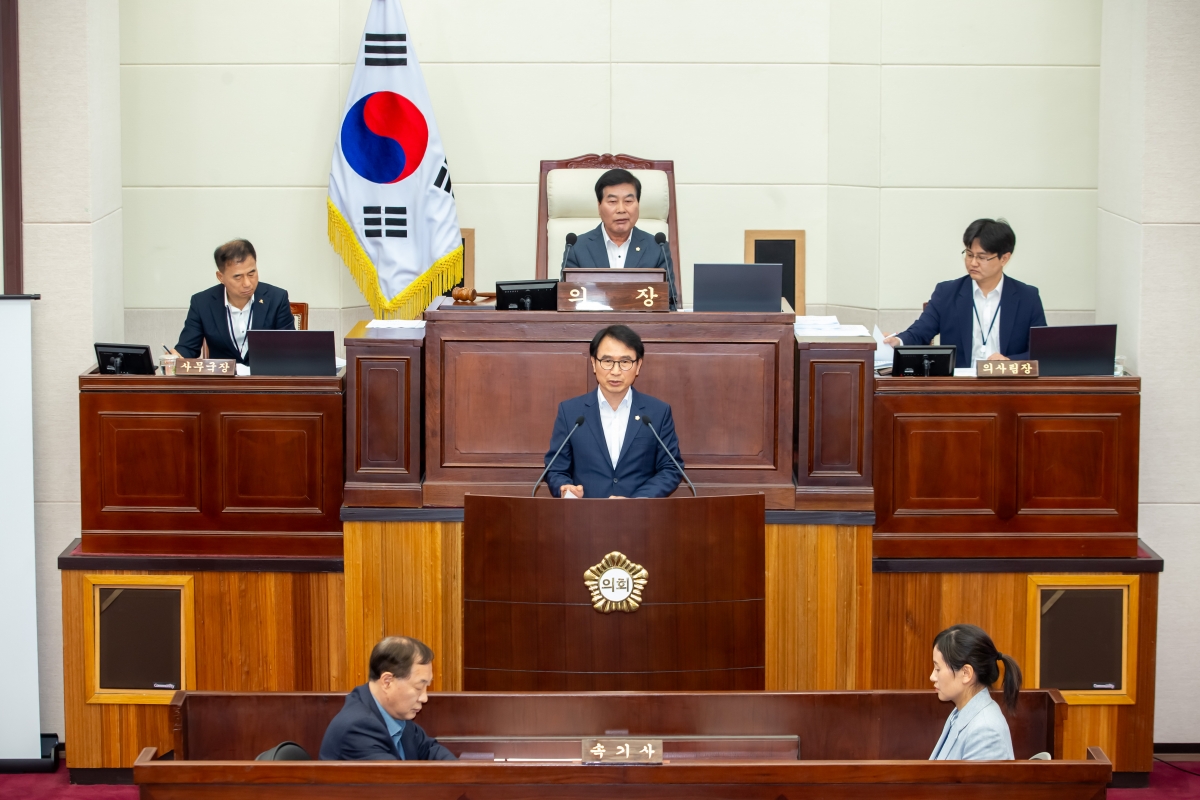 20240419-017[_P7U6614-제275회 임시회 제2차 본회의시 이상호 의원 5분 자유발언.jpg