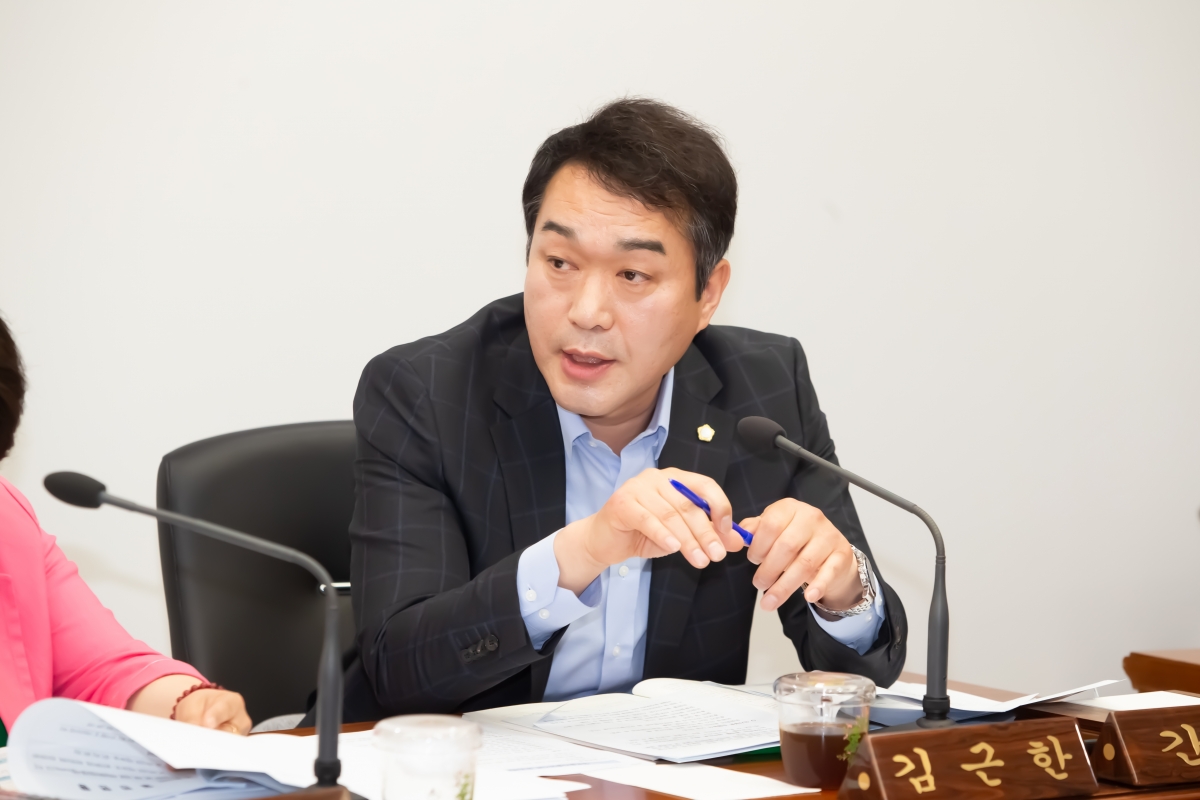 20240422-015[_P7U6978-제275회 임시회 폐회중 제3차 인사청문특별위원회 활동.jpg
