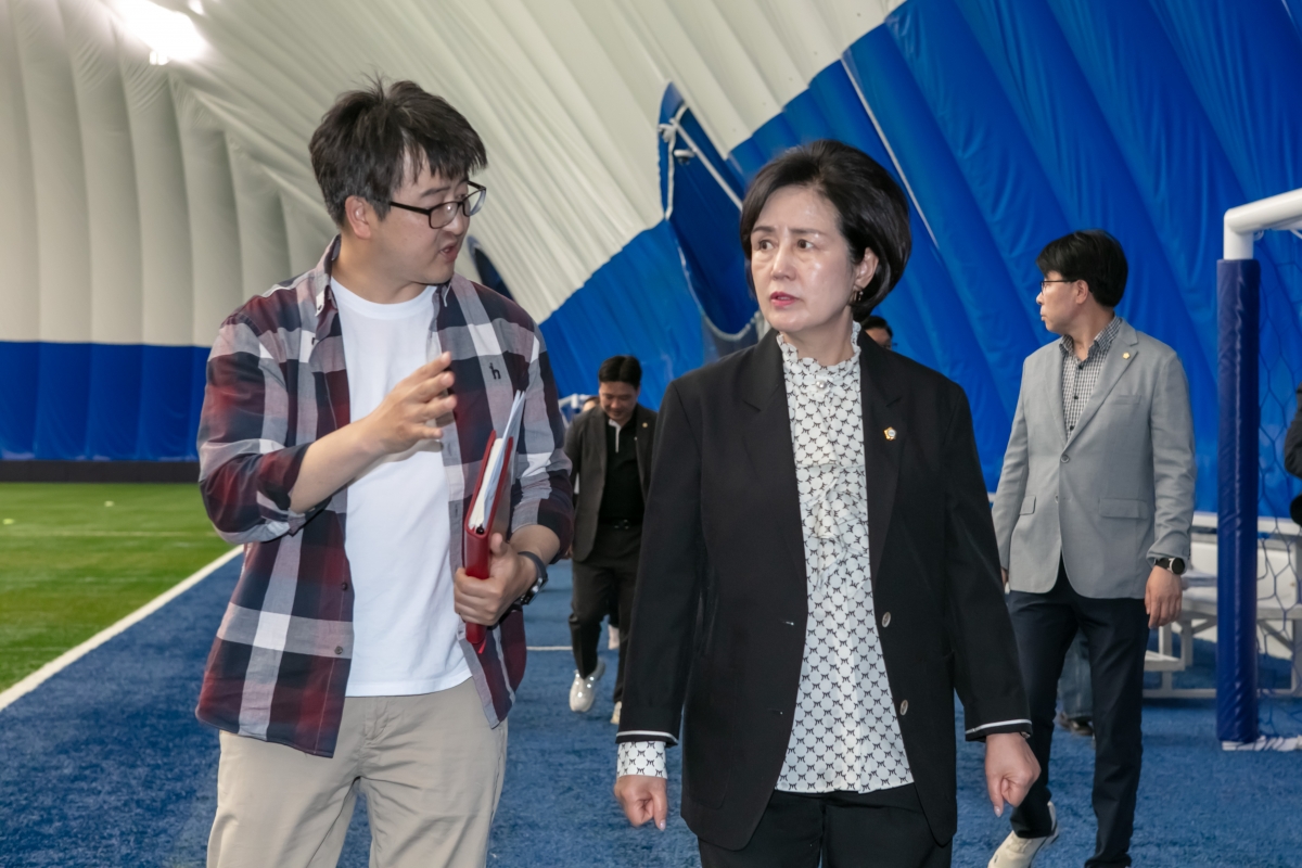 20240417-018[IMG_0566-제275회 임시회시 기획행정위원회 경주시 스마트 에어돔 비교견학.jpg