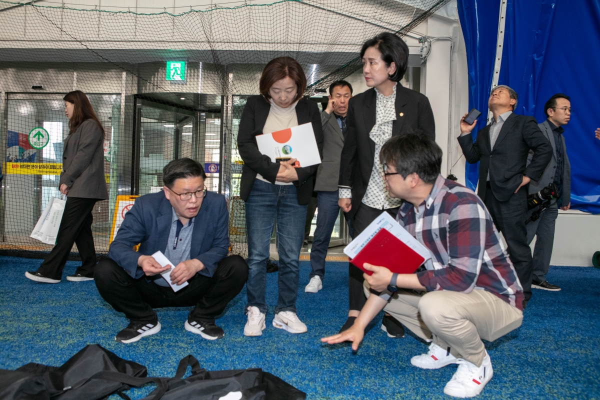 20240417-016[IMG_0564-제275회 임시회시 기획행정위원회 경주시 스마트 에어돔 비교견학.jpg